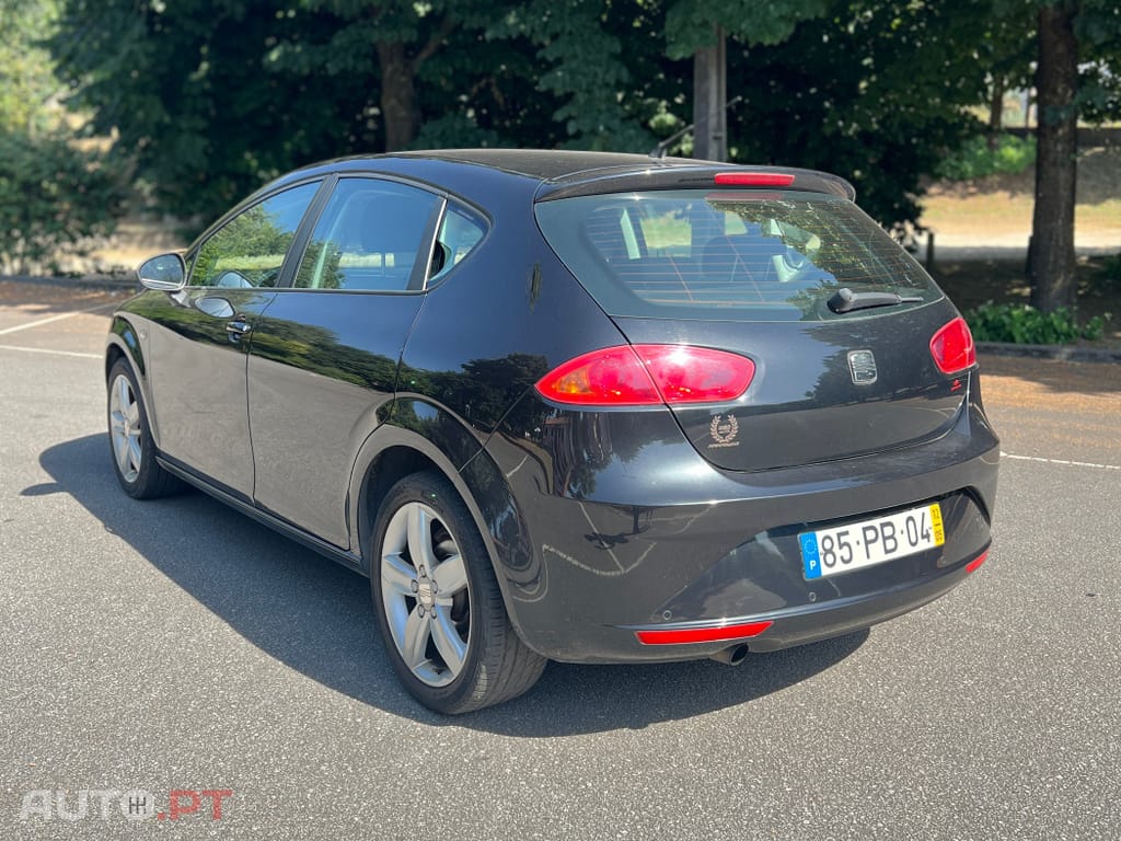 Seat Leon 1.6 TDi Ecomotive Reference