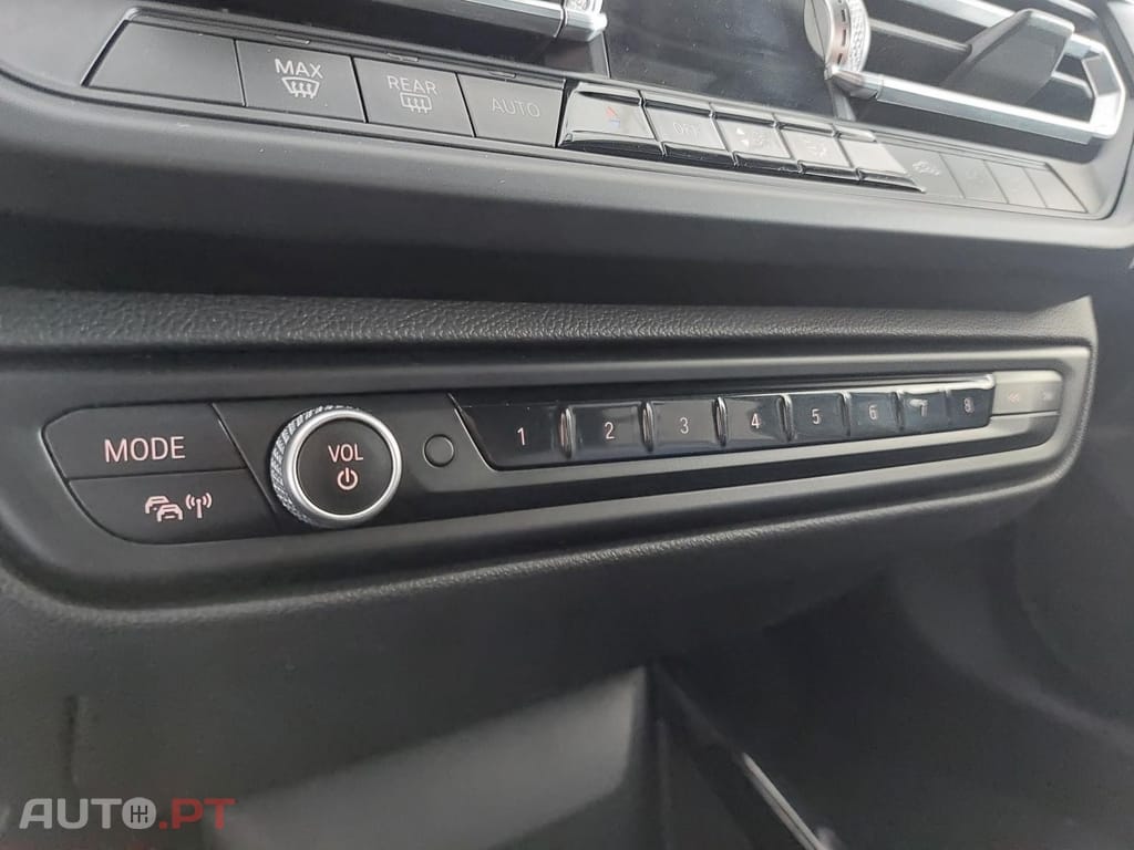 BMW 216 d Pack Desportivo M