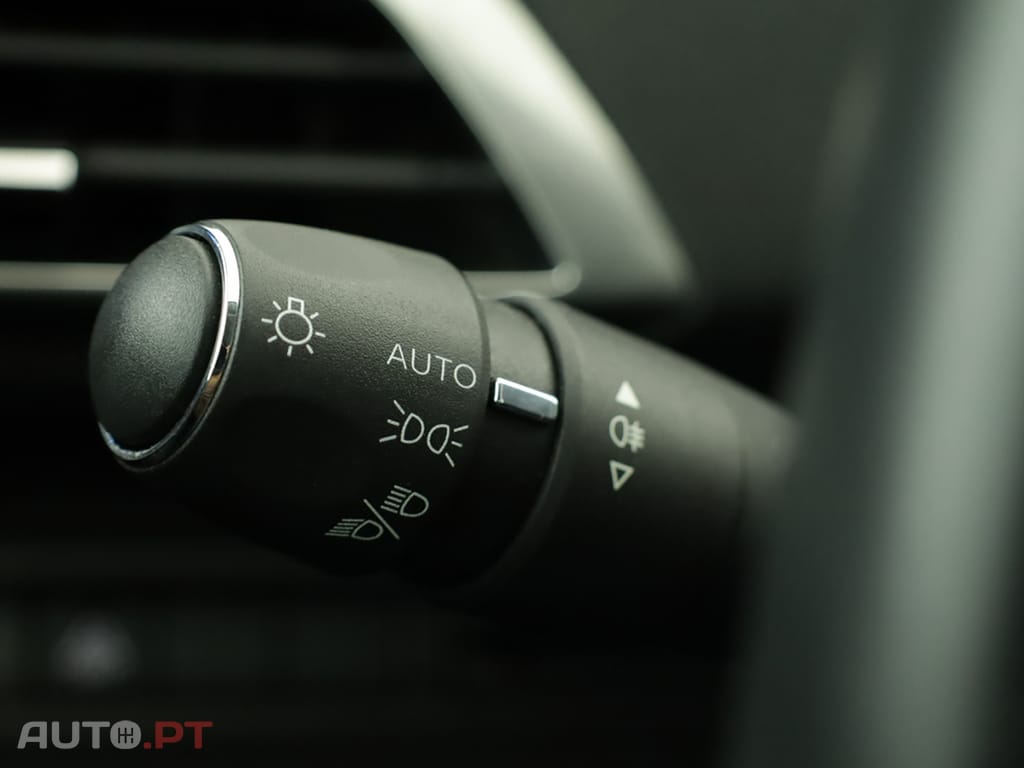 Peugeot 3008 3008 1.5 BlueHDi Allure Pack EAT8