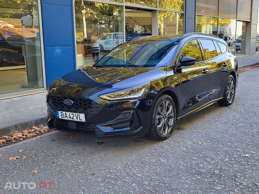Ford Focus SW 1.0 EcoBoost MHEV ST-Line X