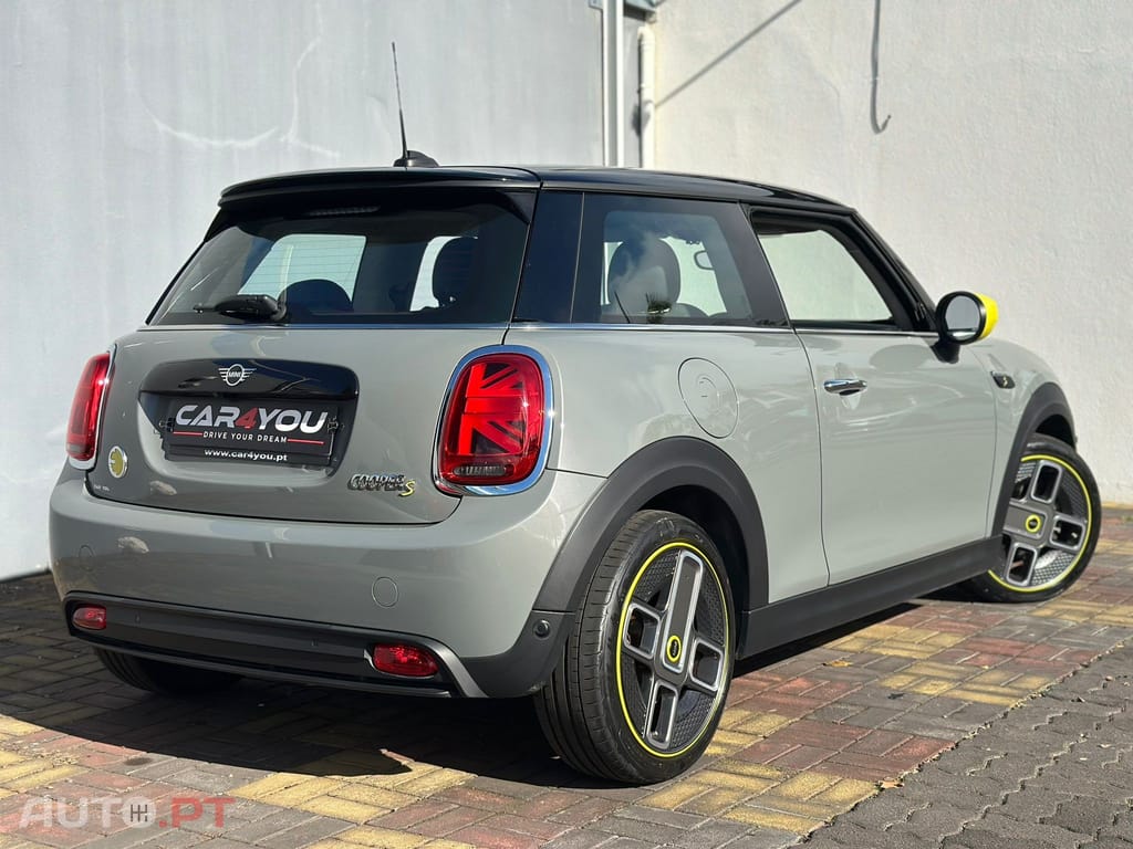 MINI Electric Cooper SE Mini Electric Collection 2021