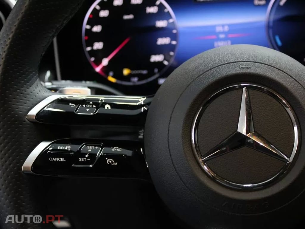 Mercedes-Benz GLC 300  E Coupe 4matic 9g  Tronic Amg Line Advanced