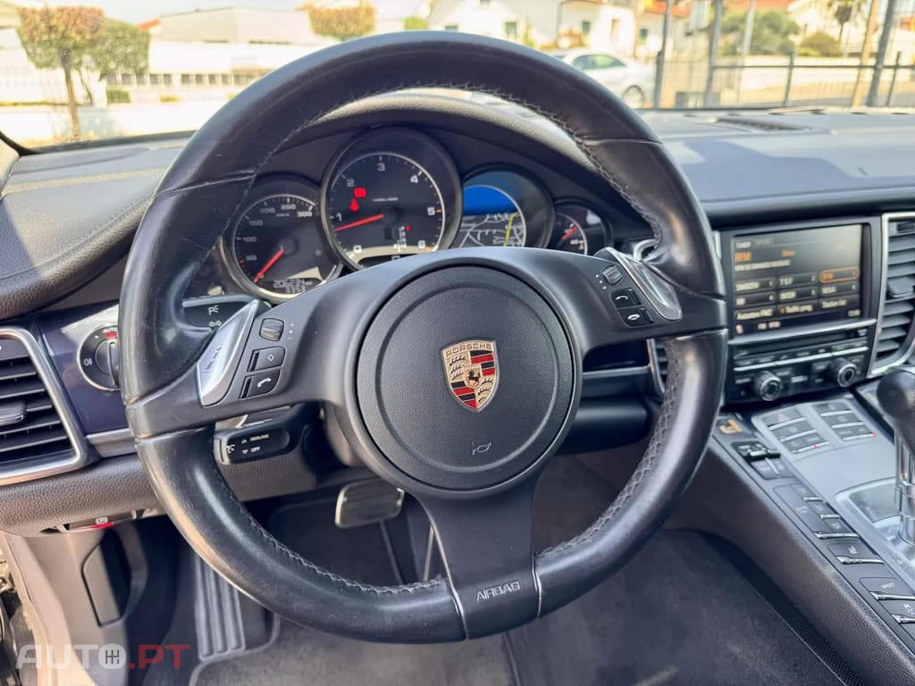 Porsche Panamera 3.0 V6