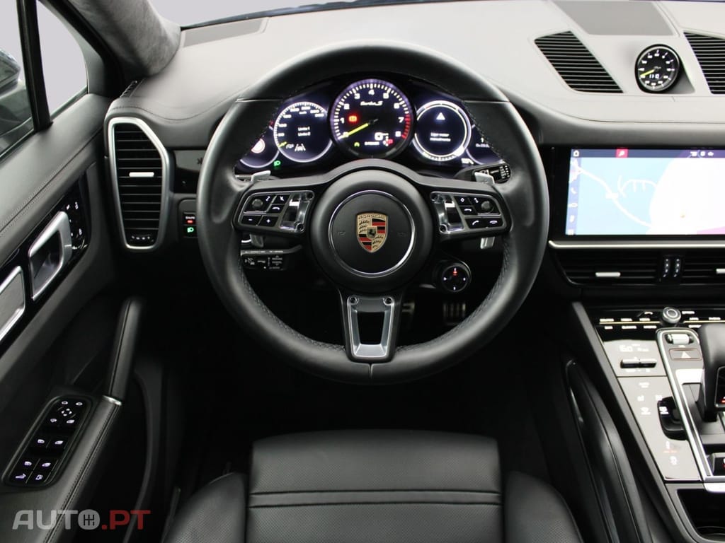 Porsche Cayenne TURBO S