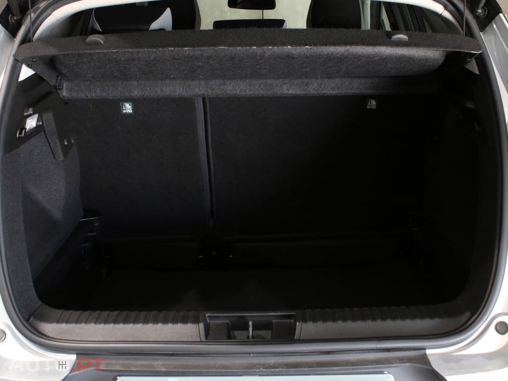 Renault Captur Outro