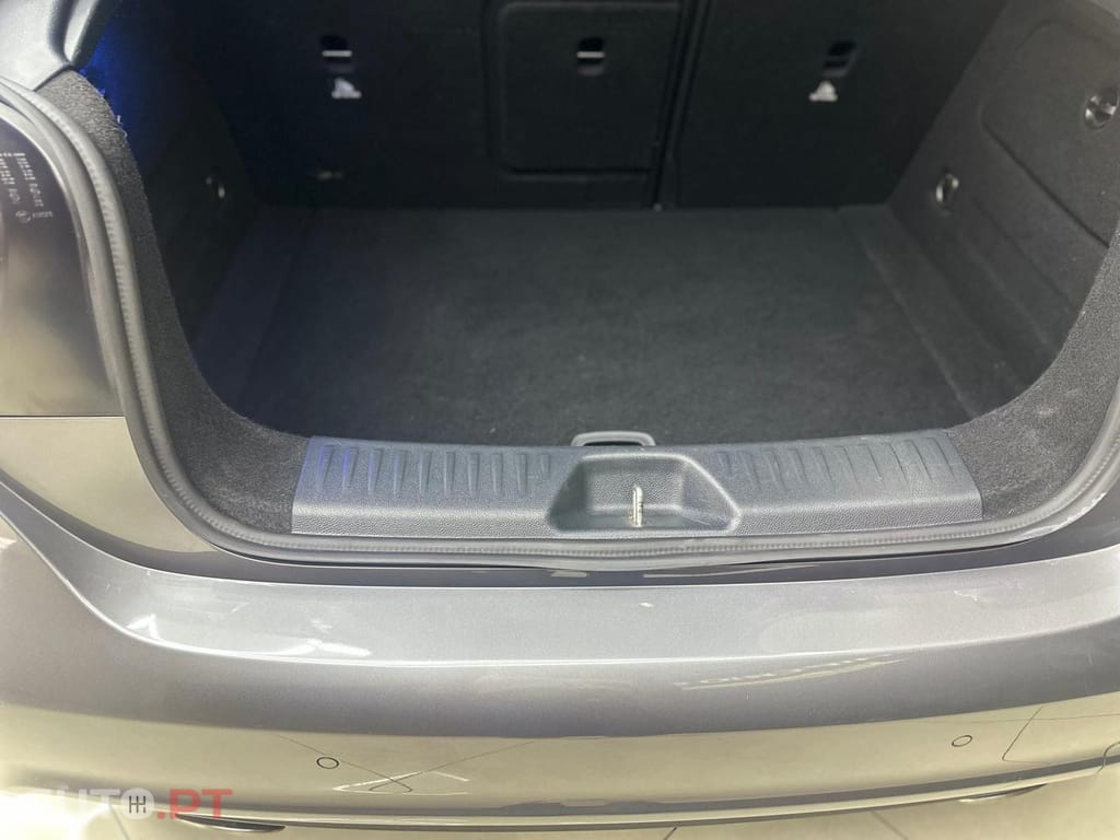 Mercedes-Benz A 180 Dynamic Edition