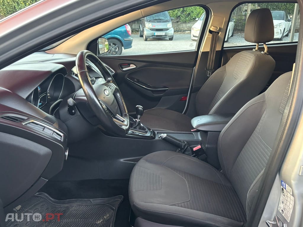 Ford Focus SW 1.5 TDCi EcoBlue Business