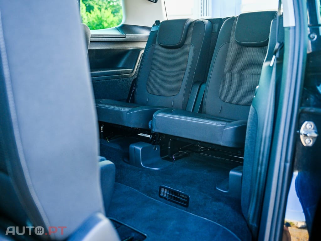 Volkswagen Sharan 2.0 TDi Blue Highline