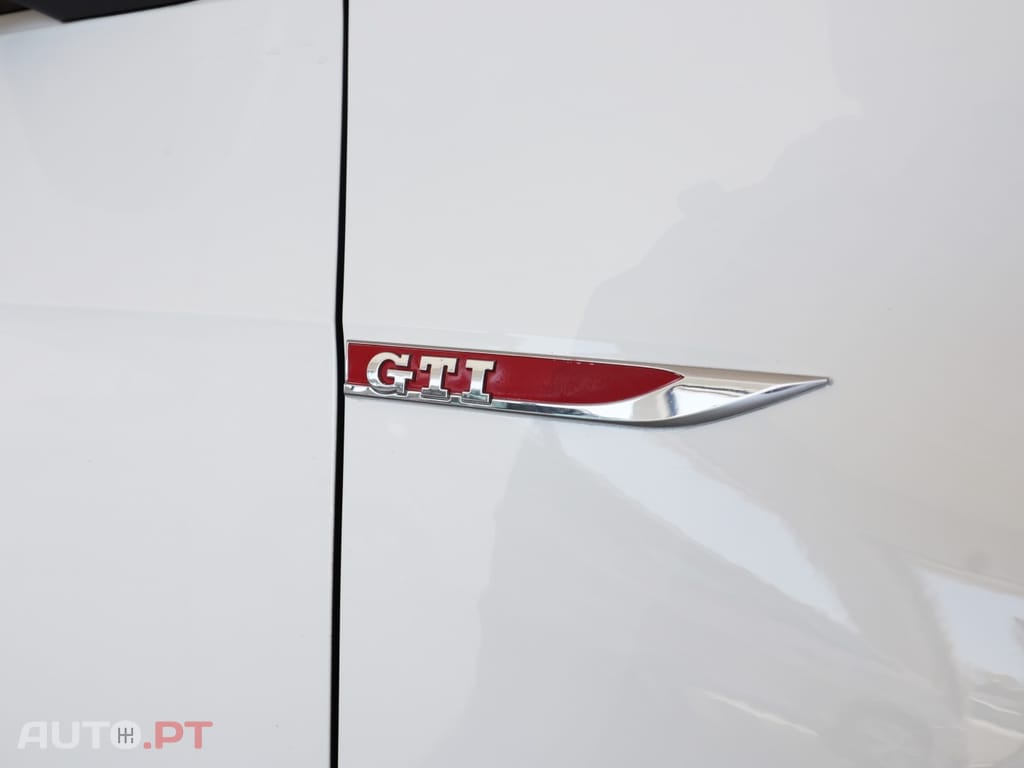 Volkswagen Golf GTI Performance