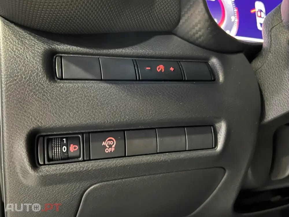 Nissan Juke 1.0 DIG-T N-Connecta NAV. DCT