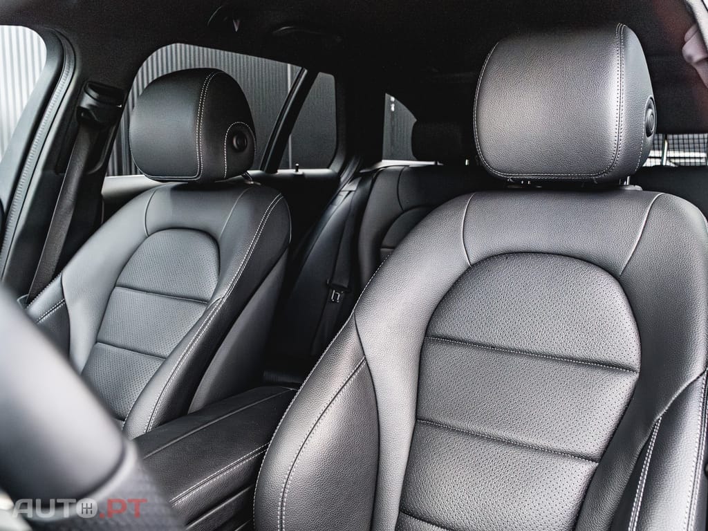 Mercedes-Benz C 300 de AMG Line