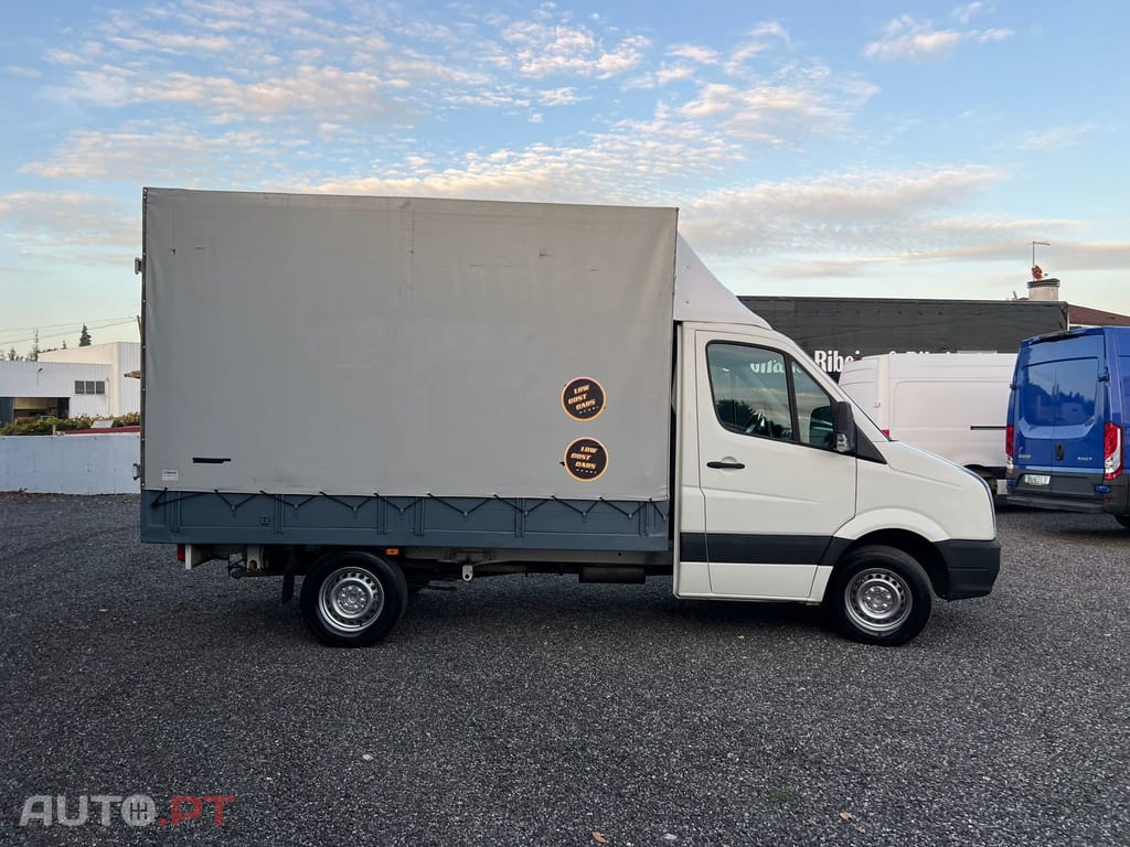 Volkswagen Crafter 35 2.5 TDi 164 Média