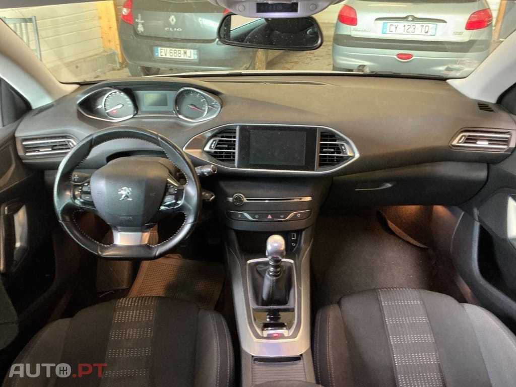 Peugeot 308 SW 1.2 PureTech Allure
