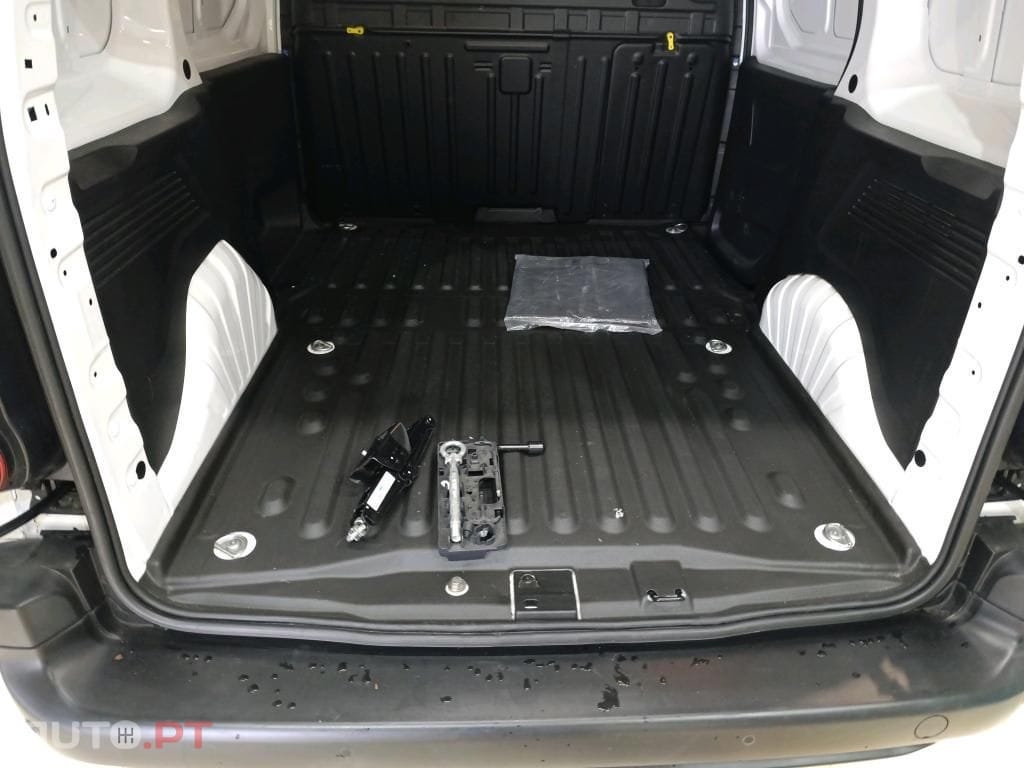 Peugeot Partner PARTNER 1.5 BlueHDi Premium Standard