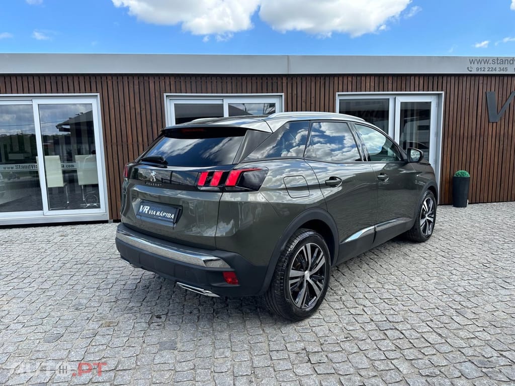 Peugeot 3008 1.5 BlueHDi Allure