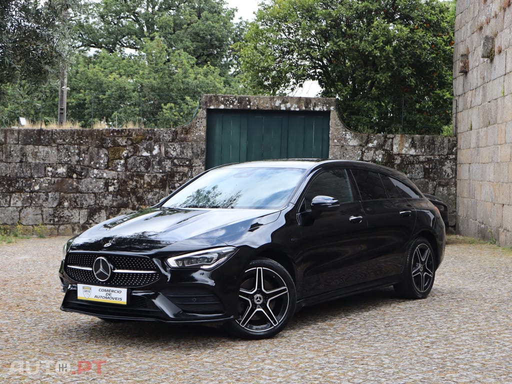 Mercedes-Benz CLA 250 e AMG Line