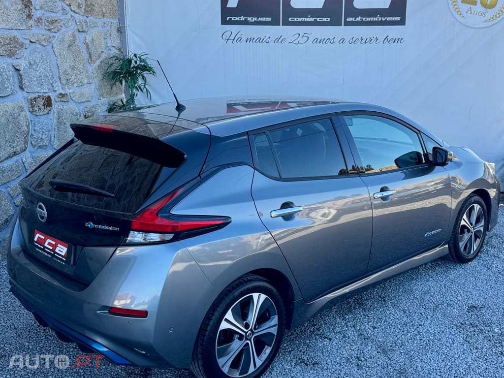 Nissan Leaf Tekna Two Tone+ProPilot Park