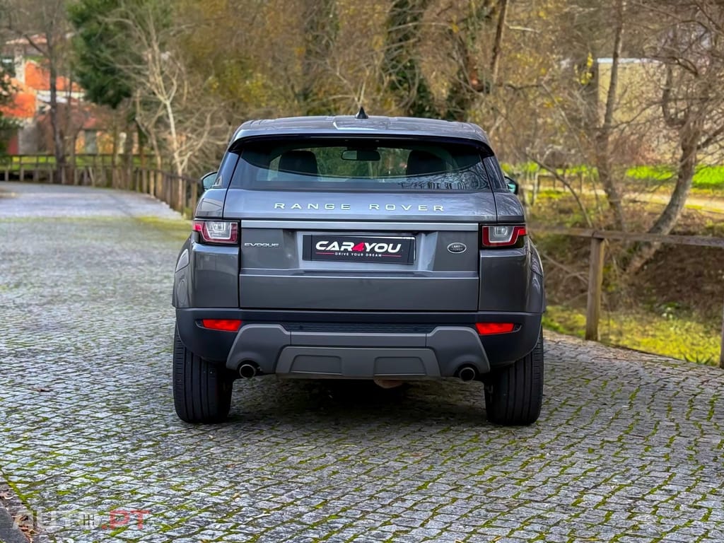 Land Rover Evoque 2.0 TD4 SE Dynamic Auto