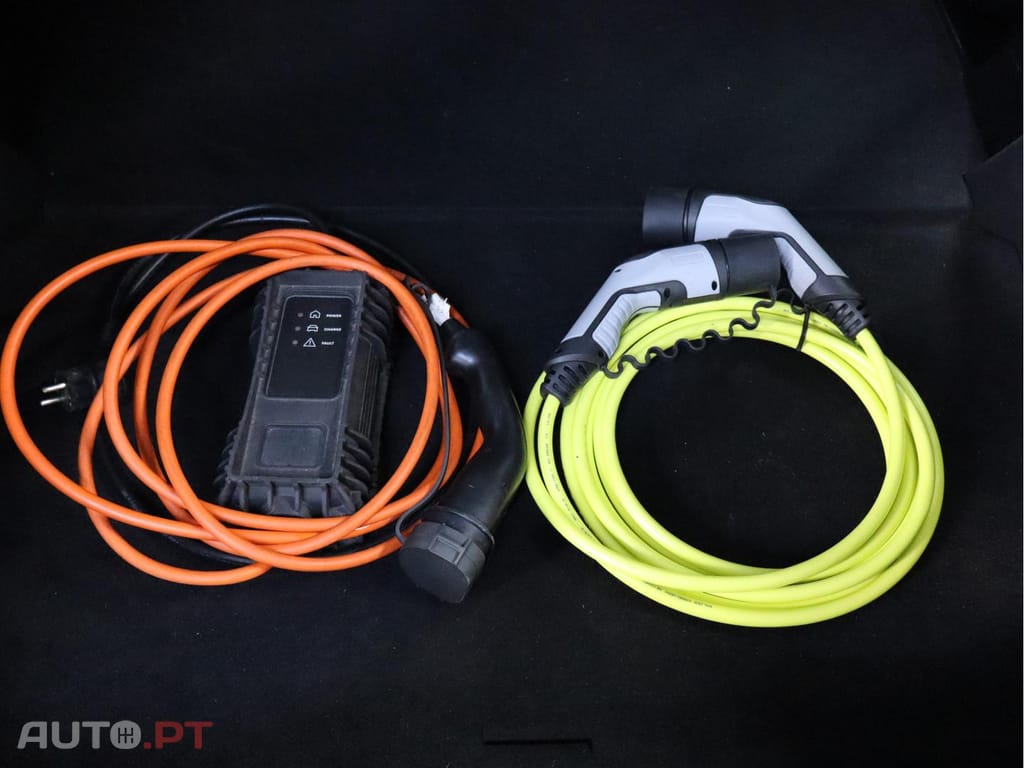 Peugeot 208 Active Business Versão Eléctrica