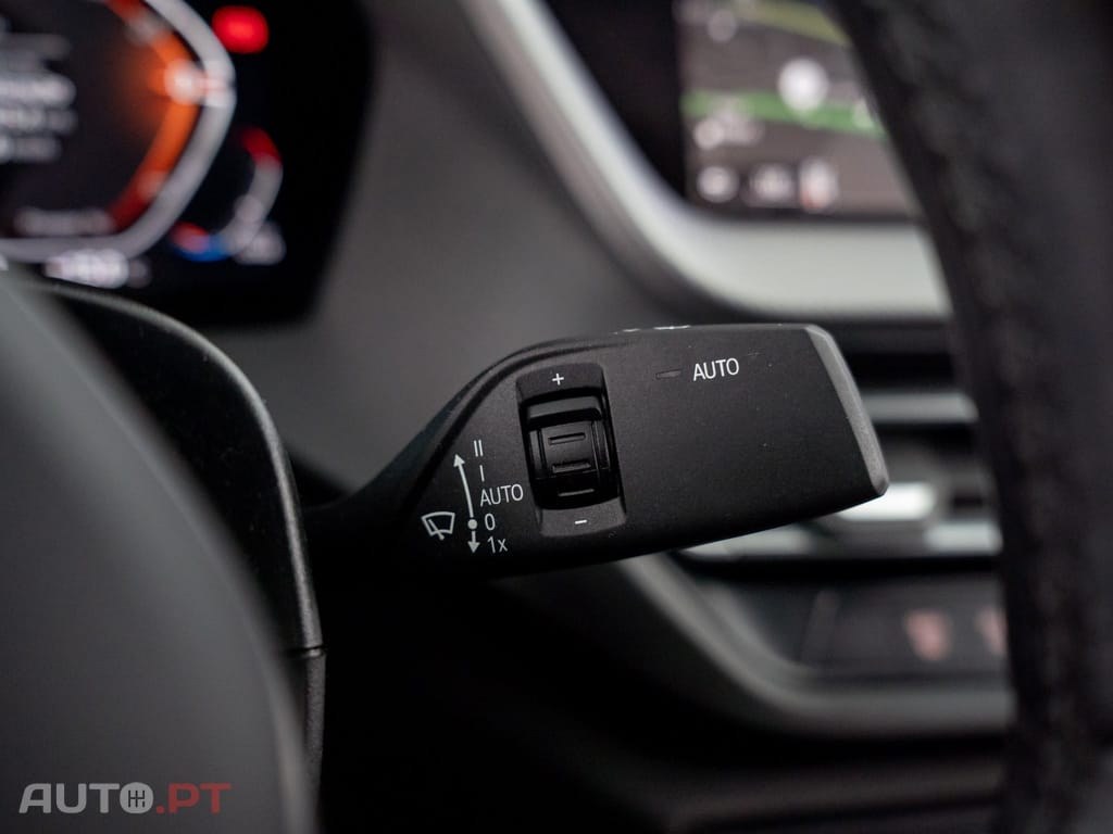 BMW 216 d Pack Desportivo M