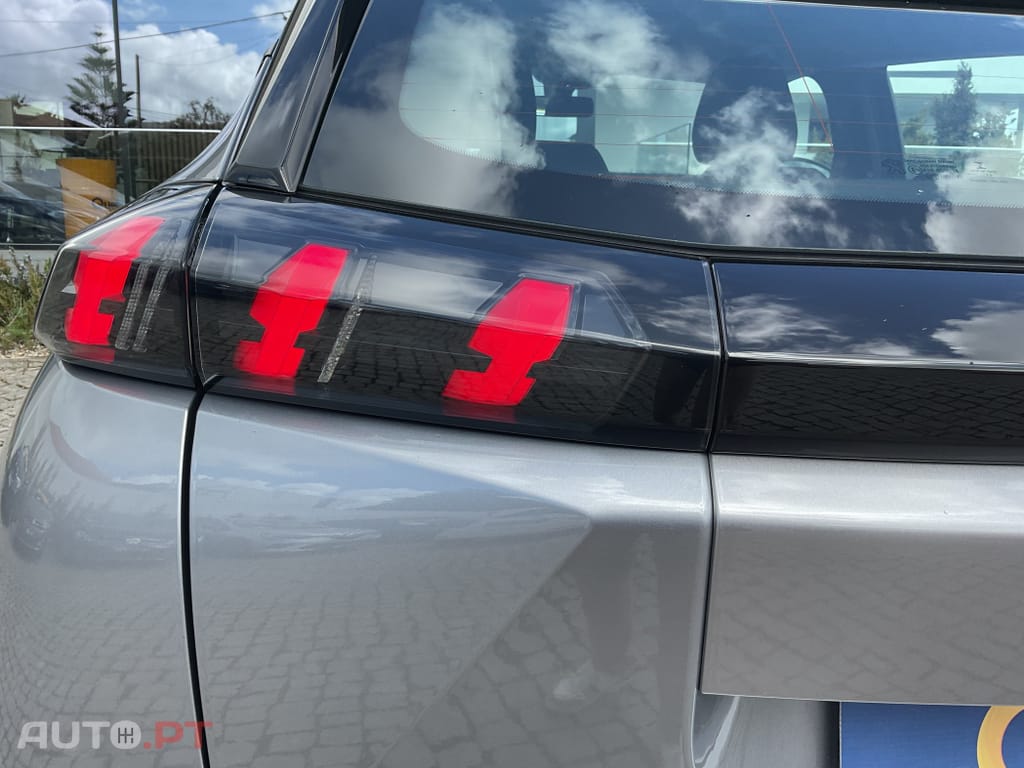 Peugeot 2008 1.2 PureTech Active Pack