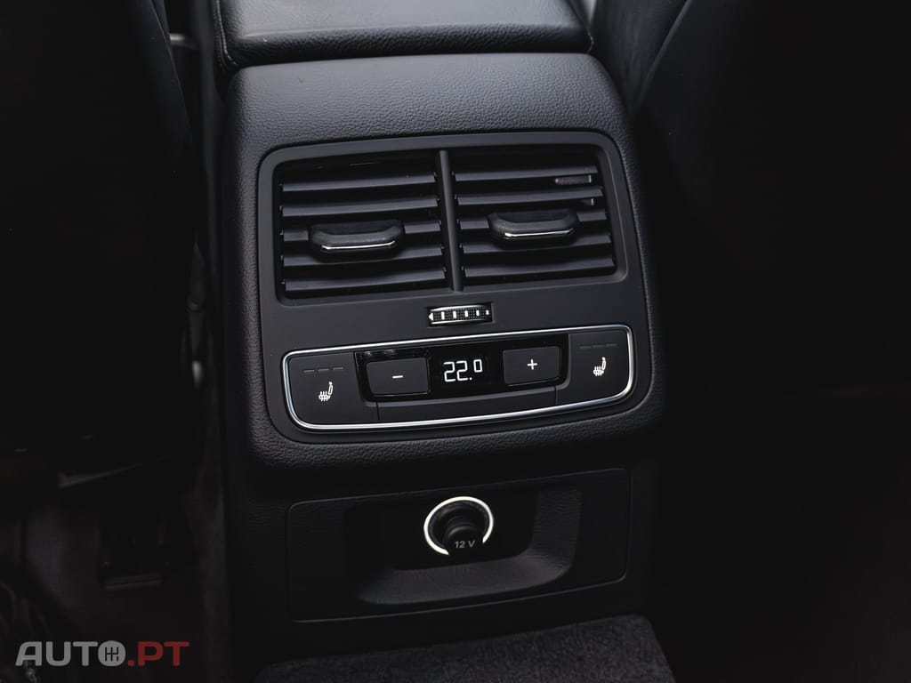 Audi A4 2.0 TDI S-line S tronic