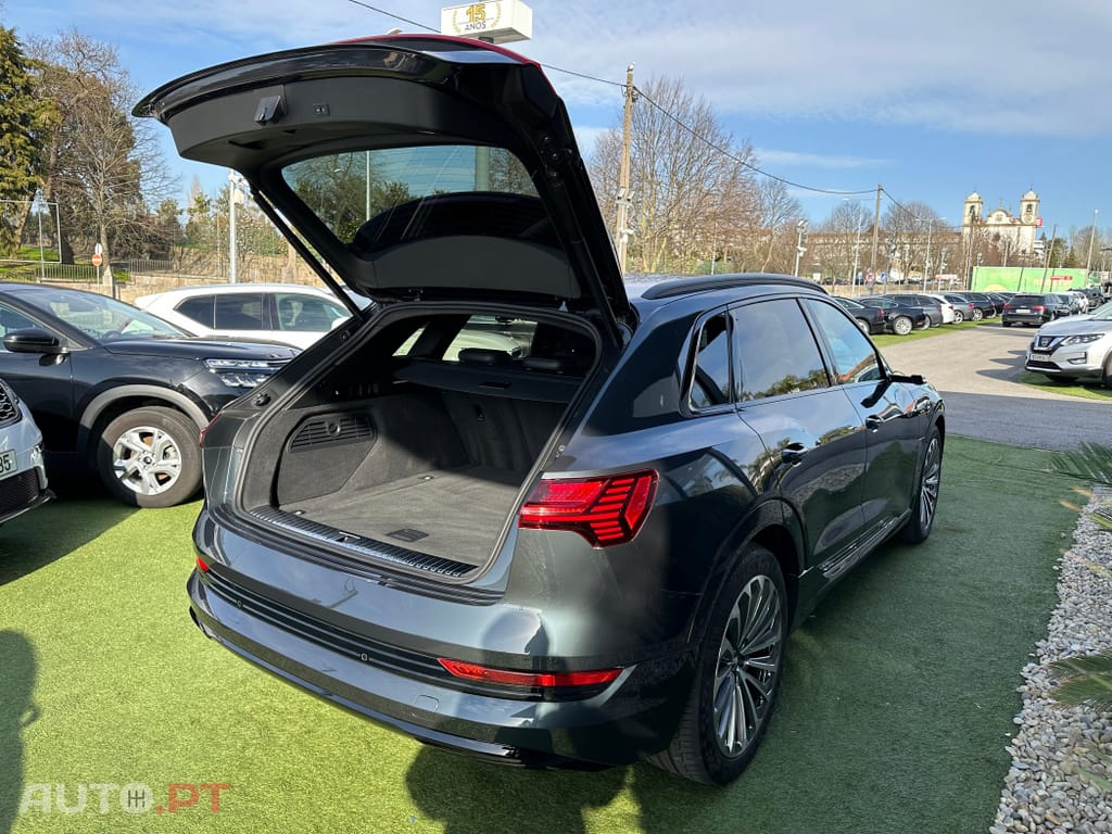 Audi E-Tron 55 quattro S line