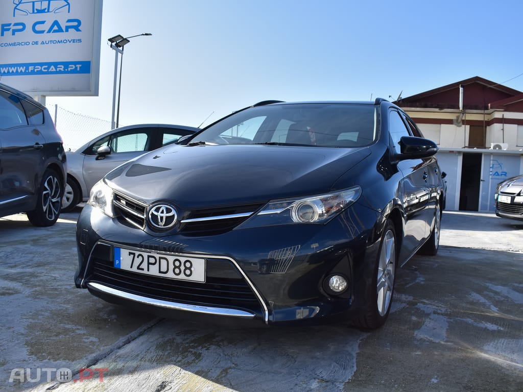 Toyota Auris Touring Sports 1.4 D - 4D