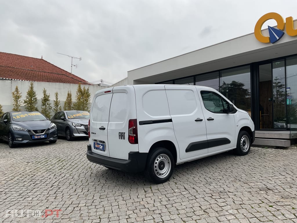 Fiat Doblo Outro
