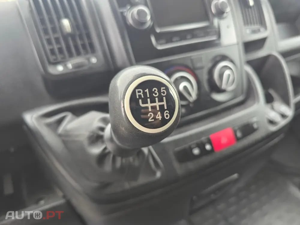 Citroen Jumpy 2.0 BlueHDi M Confort Semi-Vidrado