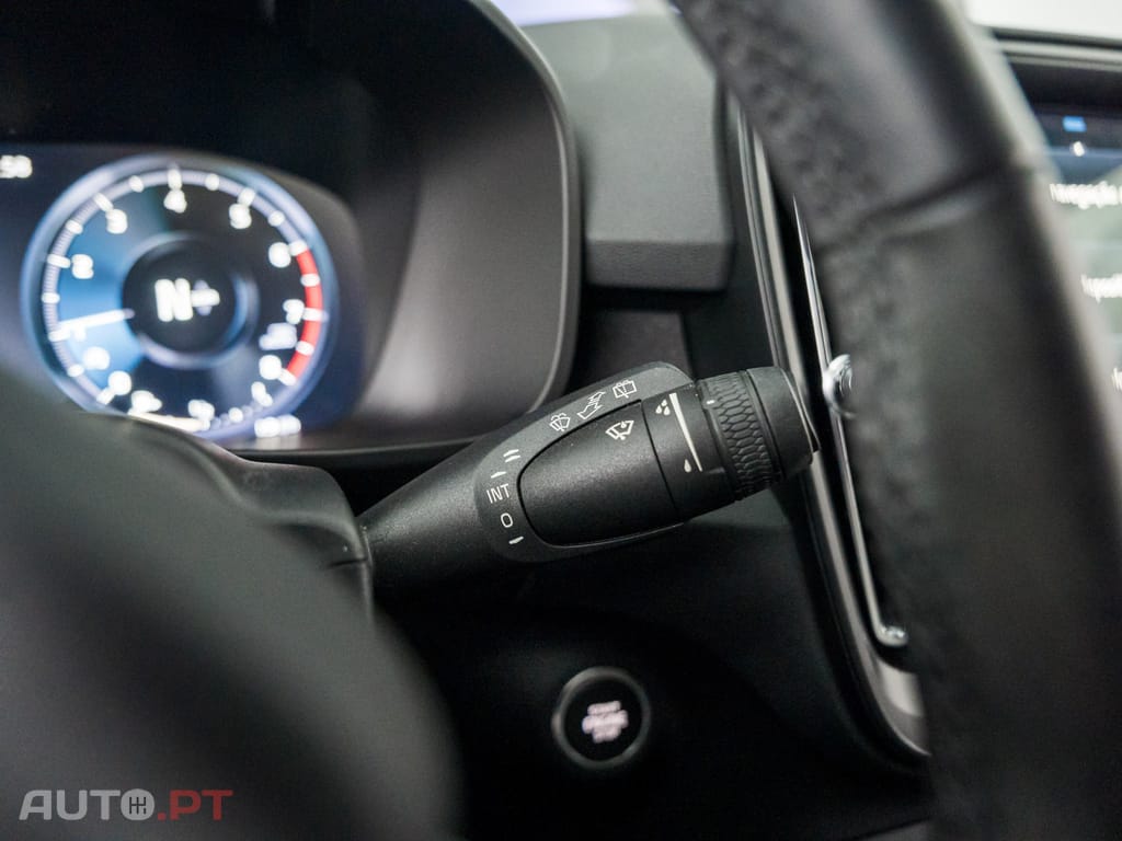 Volvo XC40 1.5 T2 Momentum Core