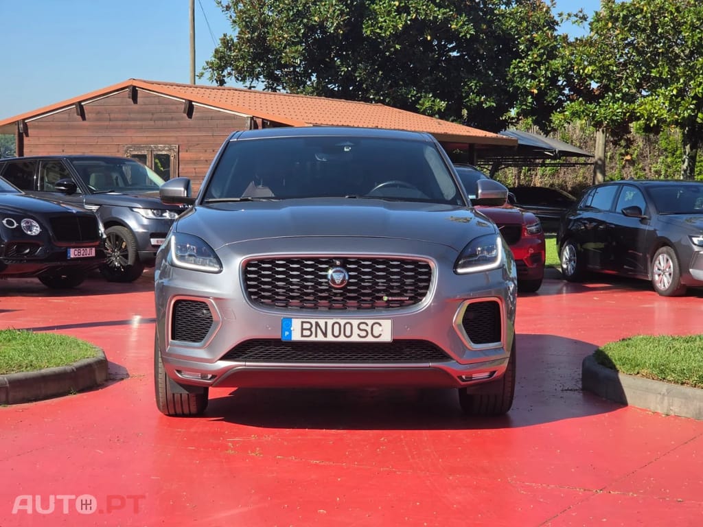Jaguar E-Pace P300e AWD R-Dynamic S