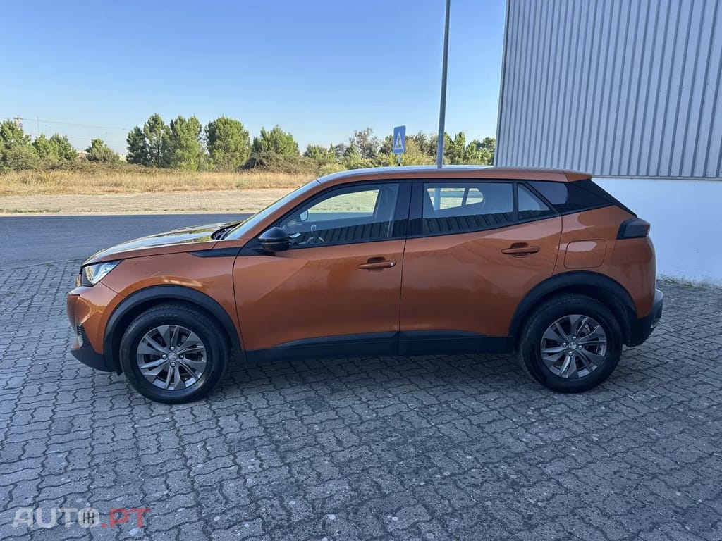 Peugeot 2008 1.2 PureTech Active Pack