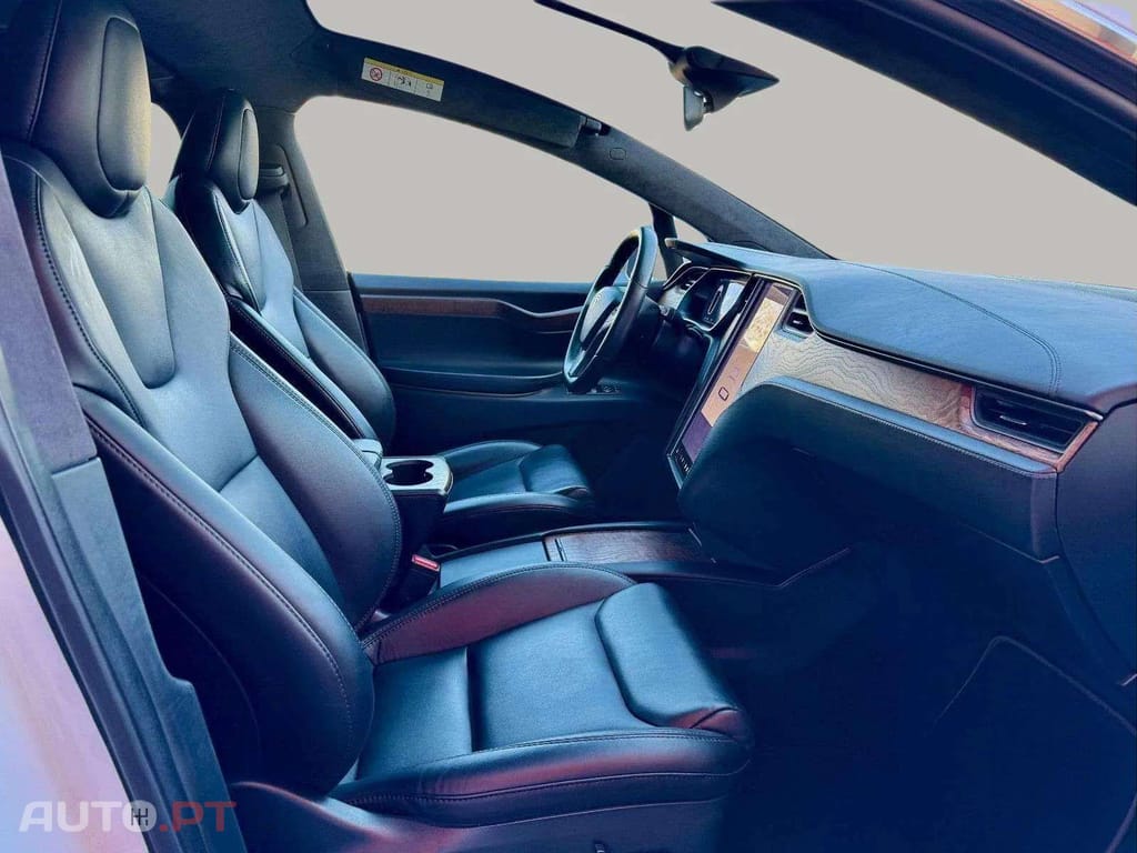 Tesla Model X I.V.A DEDUTÍVEL Long Range 