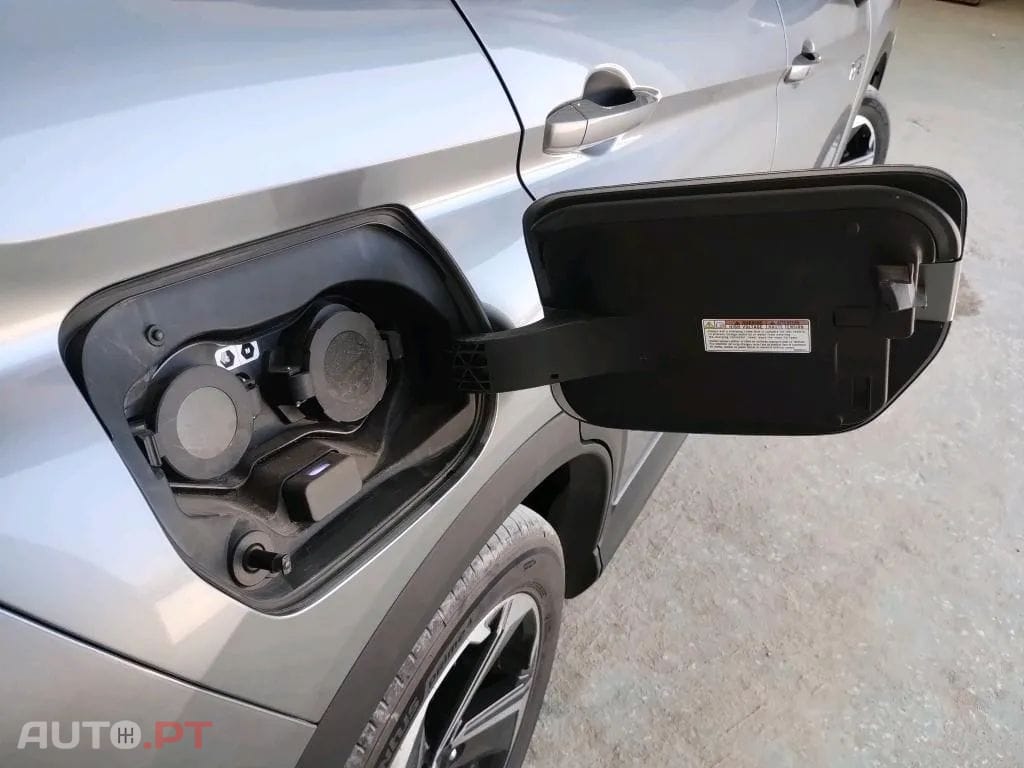 Mitsubishi Eclipse Cross 2.4 PHEV eMotion