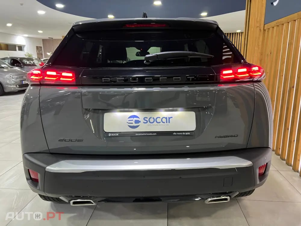 Peugeot 2008 1.2 Hybrid Allure e-DCS6