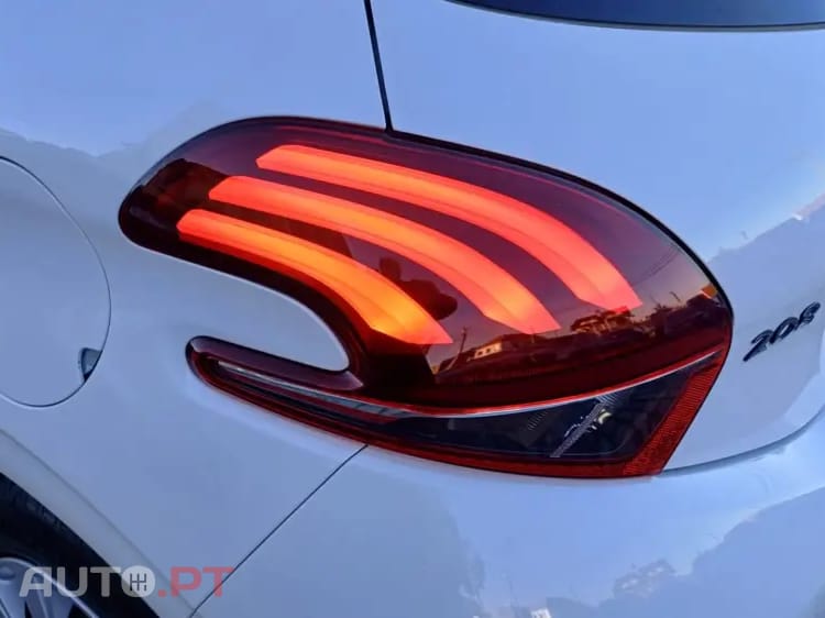 Peugeot 208 1.2 PureTech Active