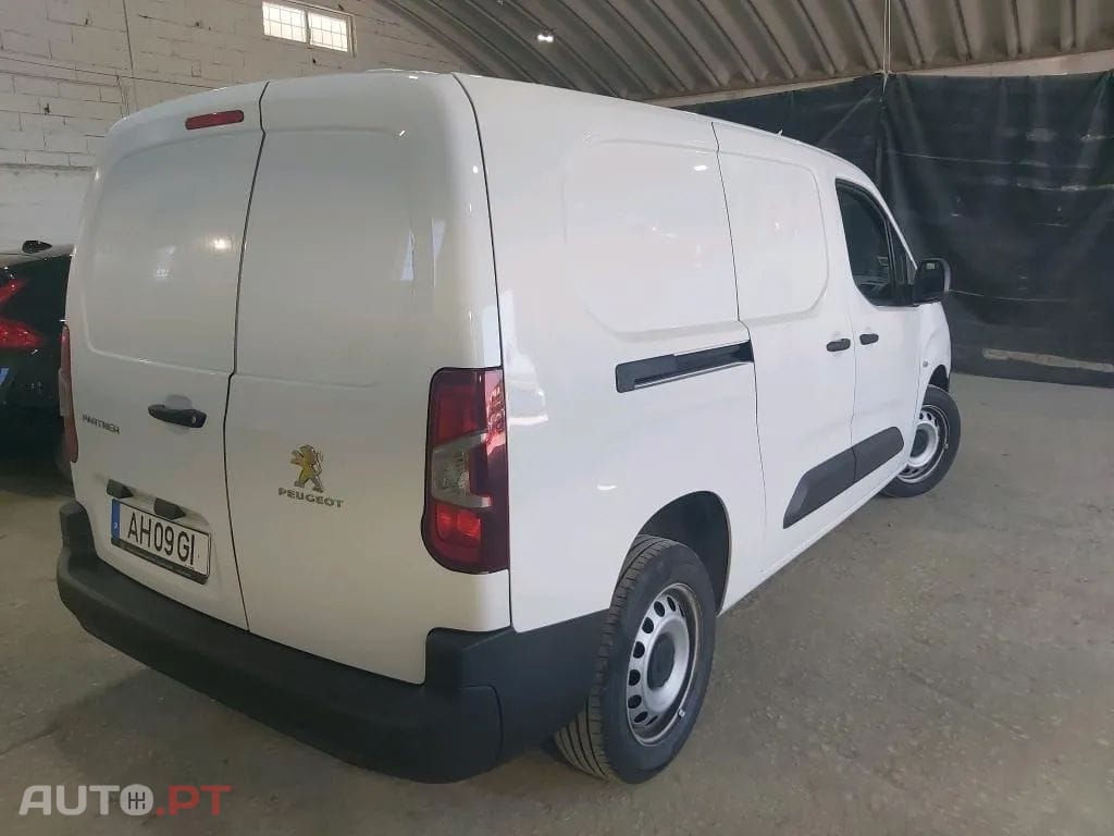 Peugeot Partner 1.5 BlueHDi Pro Longa