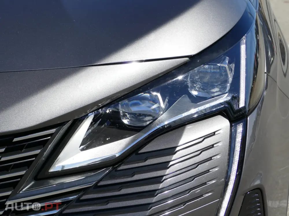 Peugeot 3008 1.5 BlueHDi GT EAT8