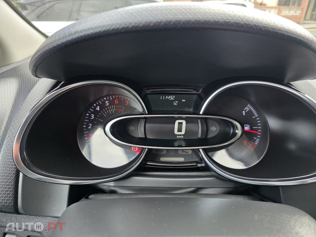Renault Clio Sport Tourer 0.9 TCe Limited