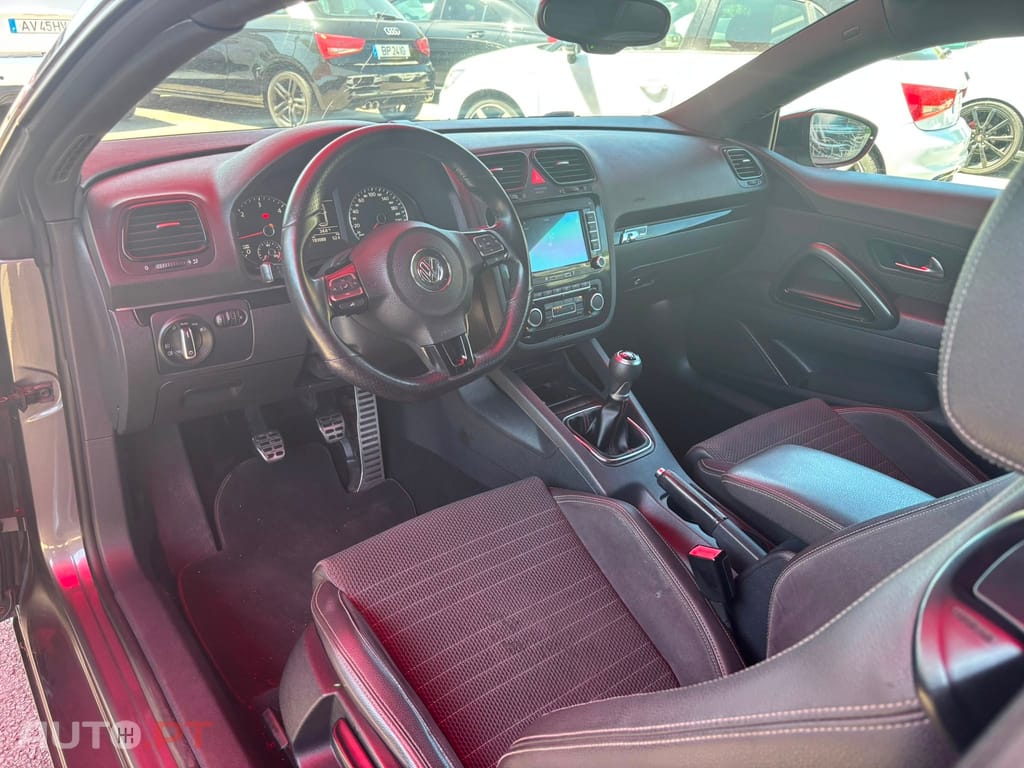 Volkswagen Scirocco 2.0 TDi