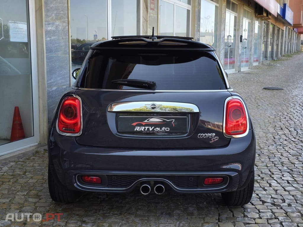 MINI Cooper Cooper SD