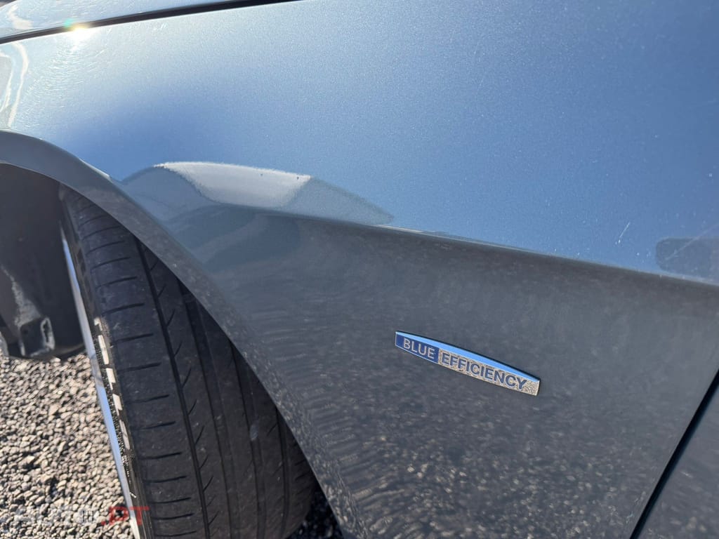 Mercedes-Benz E 220 CDi Avantgarde BlueEf. Auto.