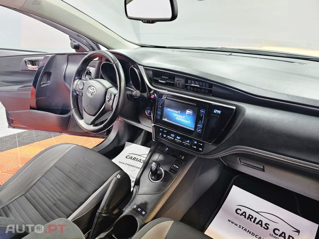 Toyota Auris Hybrid 1.8 HSD Exclusive