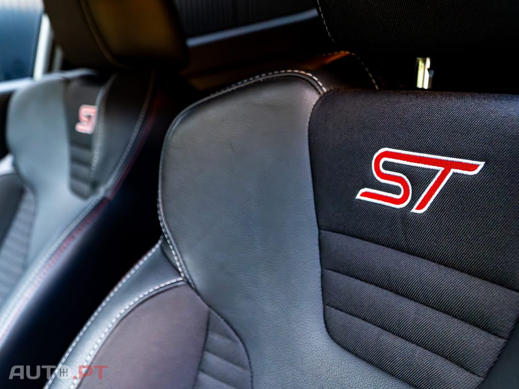 Ford Fiesta ST 200