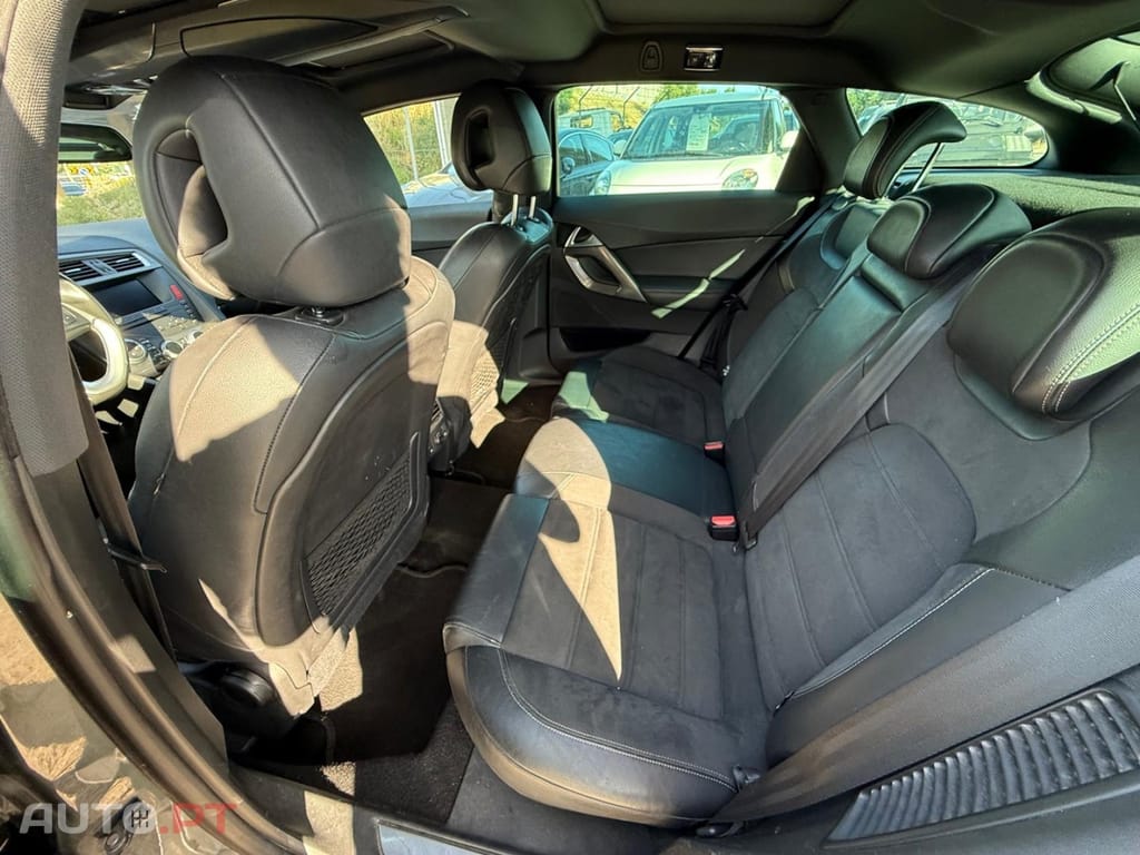 Citroen DS5 2.0 HDi Hybrid4 So Chic CMP6
