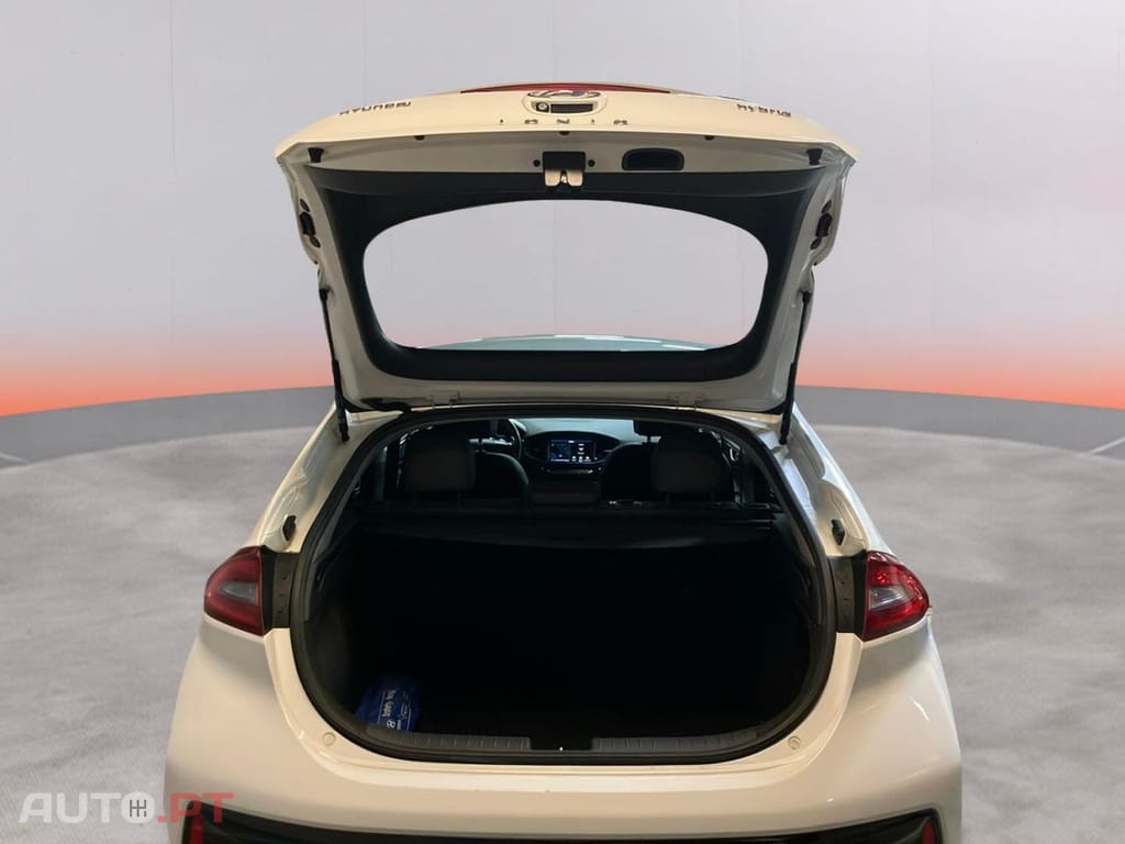Hyundai Ioniq 1.6 GDI HEV