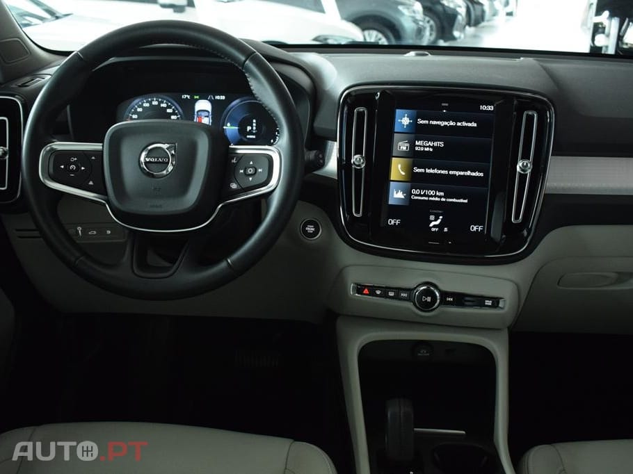 Volvo XC40 1.5 T5 PHEV R-Design Expression