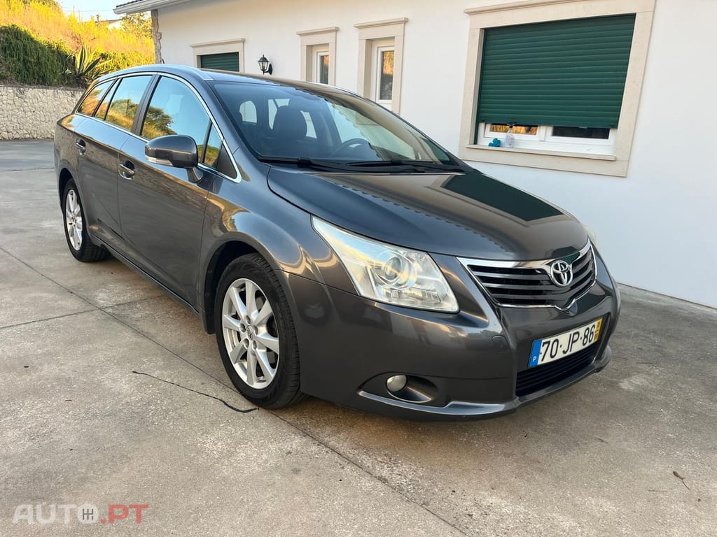 Toyota Avensis SW 2.0 D4D Exclusive
