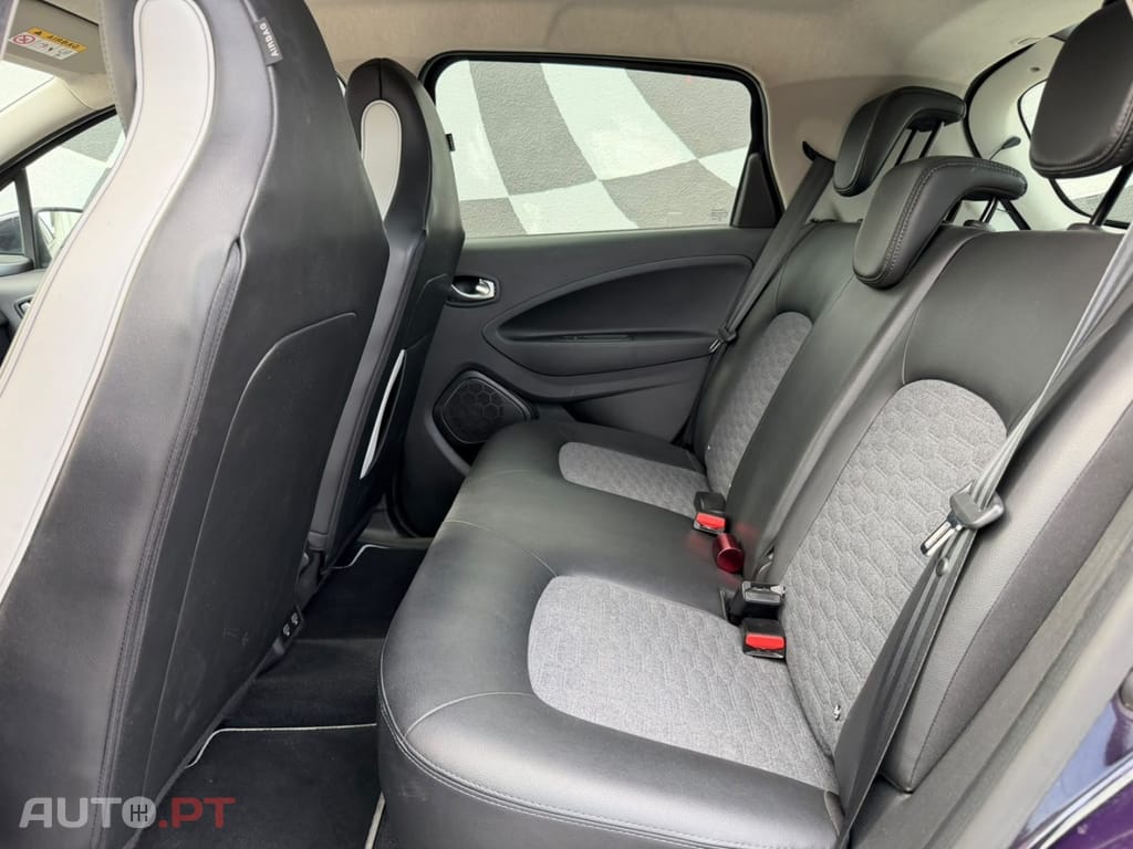 Renault Zoe (c/ Bateria) E-Tech EV50 Equilibre